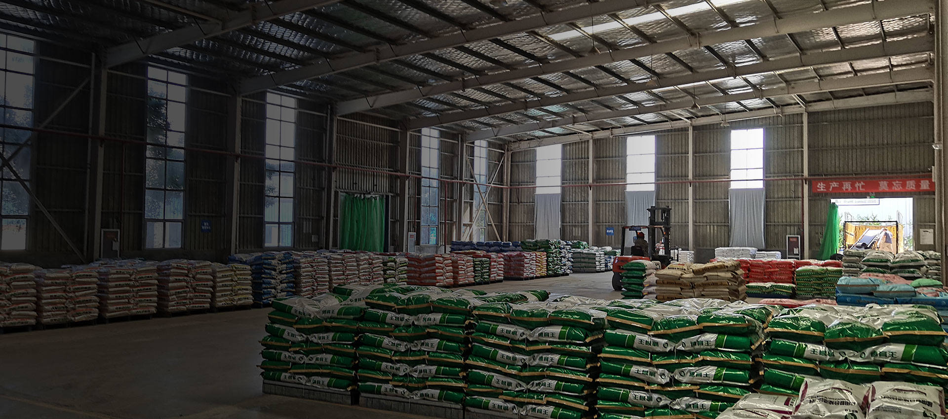 Các nhà sản xuất nguồn chất lượng